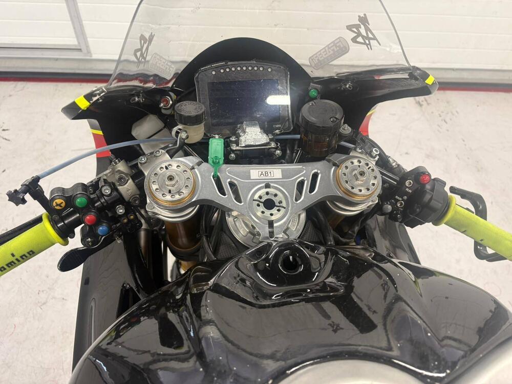 Ducati Panigale V4 R (2023 - 24) (3)