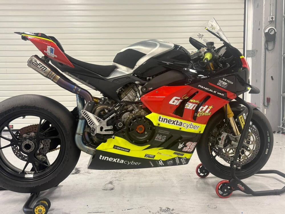 Ducati Panigale V4 R (2023 - 24)