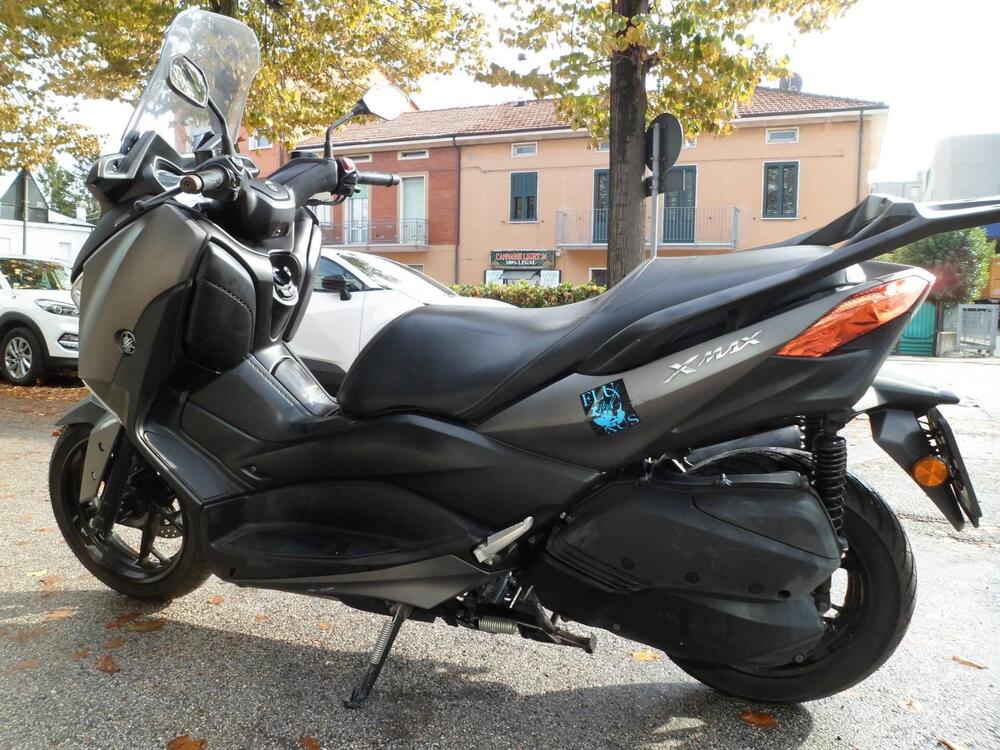 Yamaha X-Max 300 ABS (2017 - 20) (4)