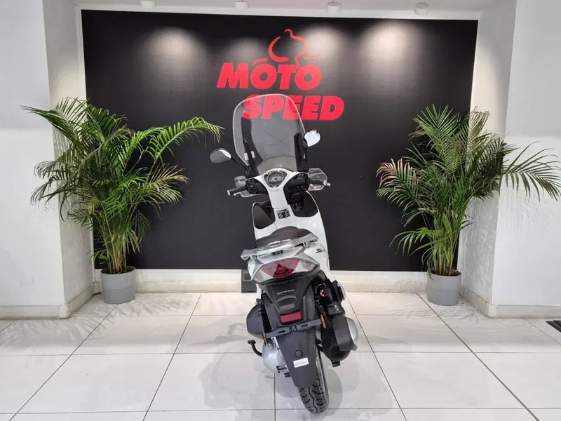 Honda SH 125 Mode (2024 - 26) (7)