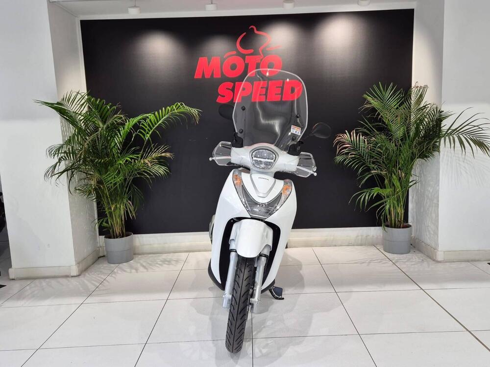 Honda SH 125 Mode (2024 - 25) (3)