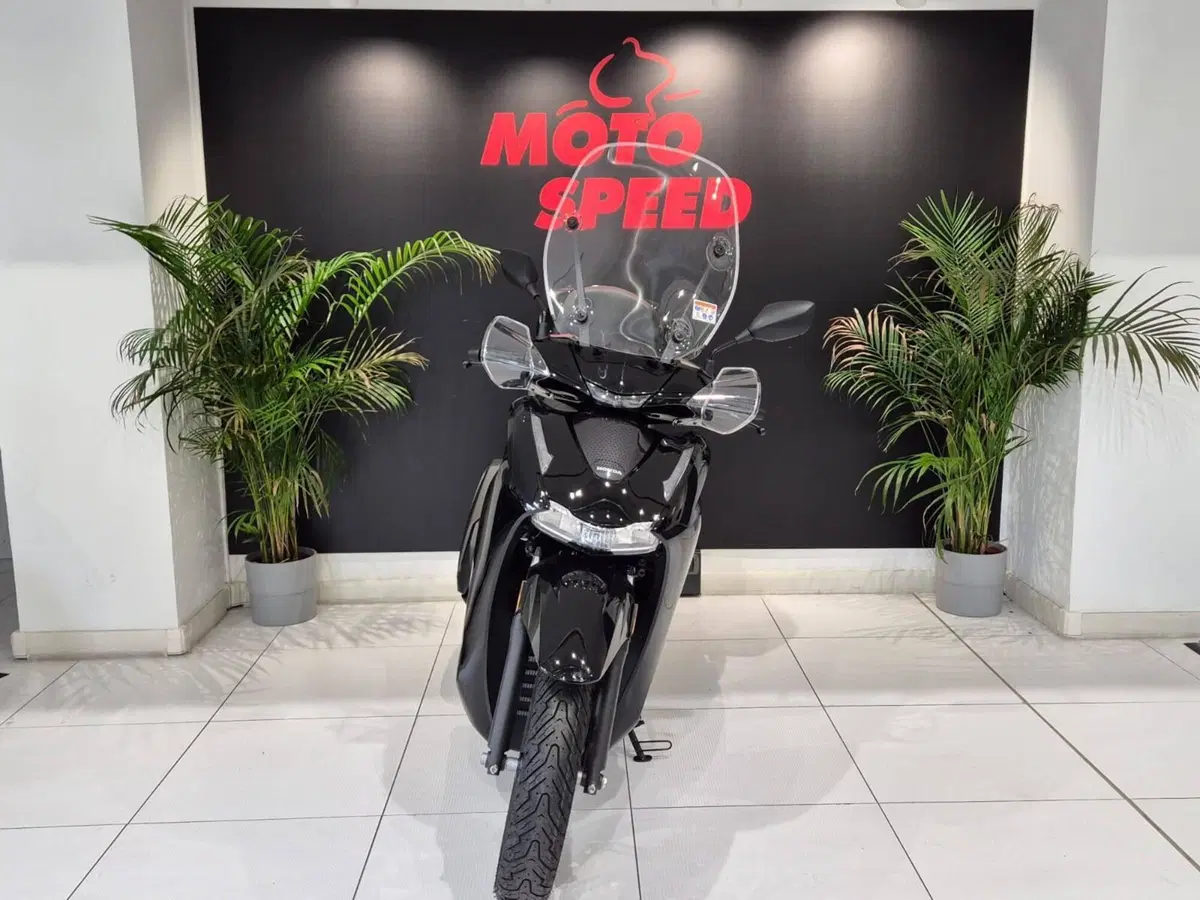 Honda SH 350i GT (2025 - 26) (3)