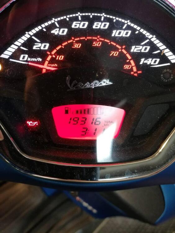 Vespa GTS 300 Super Sport Hpe (2021 - 22) (5)