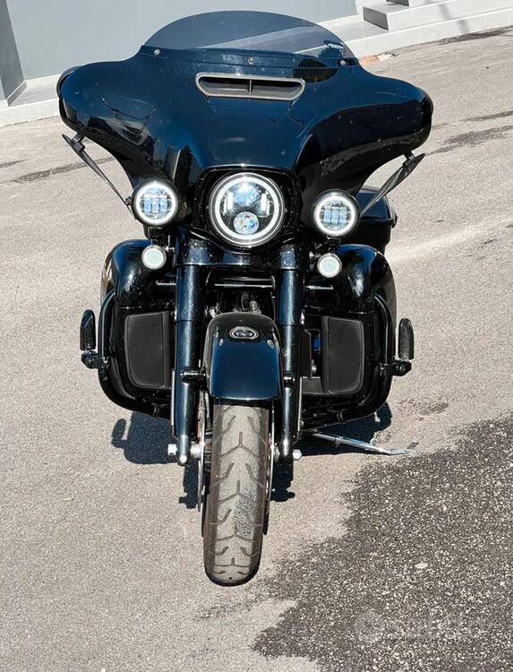 Harley-Davidson 114 Street Glide Special (2019 - 20) - FLHXS (2)