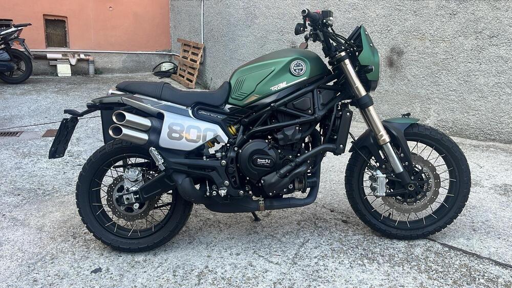 Benelli Leoncino 800 Trail (2022 - 25)