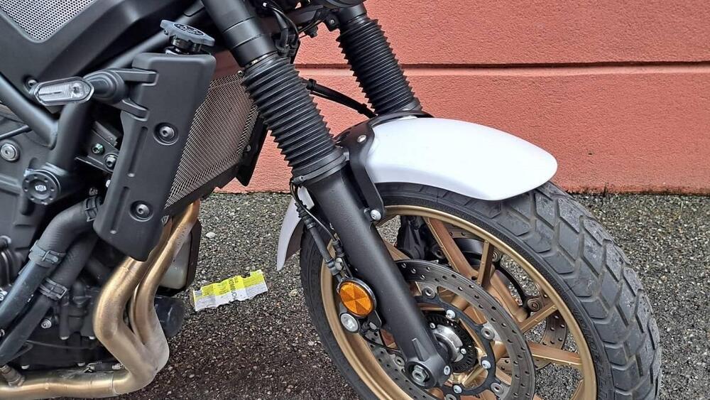 Yamaha XSR 700 XTribute (2022 - 24) (3)