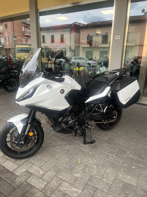 Honda NT 1100 DCT (2022 - 24) (2)