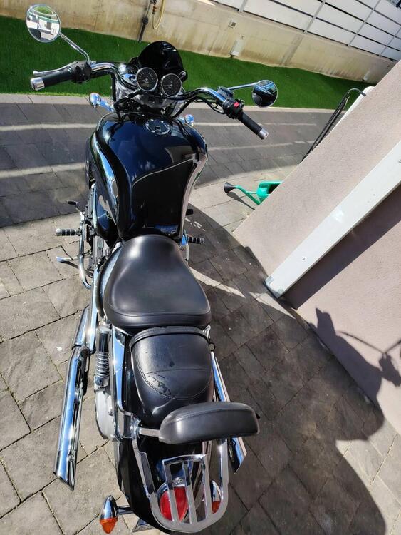 Triumph Rocket 3 Classic (2006 - 11) (2)