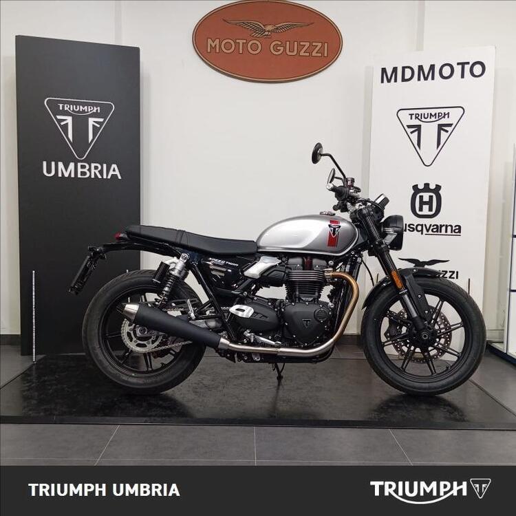 Triumph Speed Twin 900 (2025) (2)