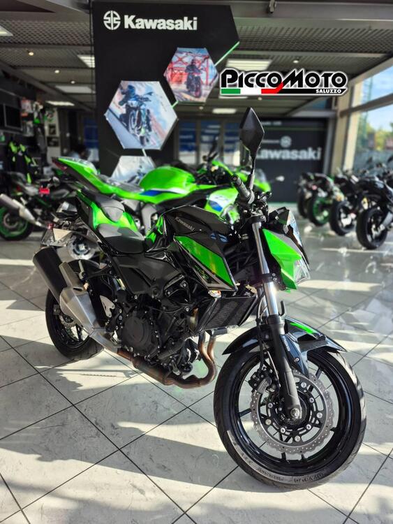 Kawasaki Z 400 (2023) (2)