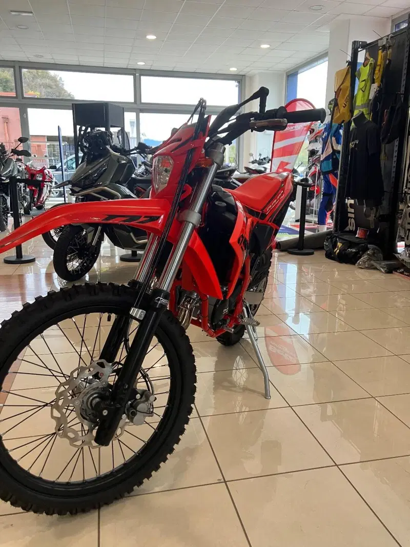 Betamotor RR 50 Enduro Sport (2021 - 26) (2)