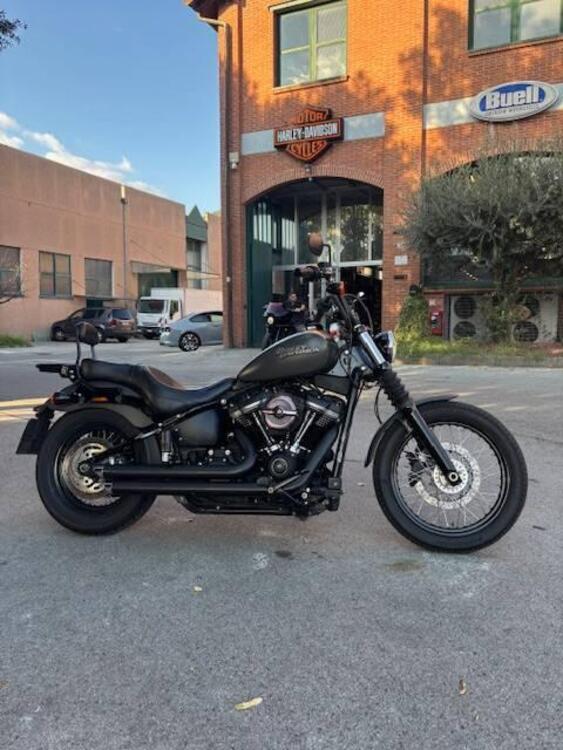 Harley-Davidson 107 Street Bob (2018 - 20) - FXBB (3)