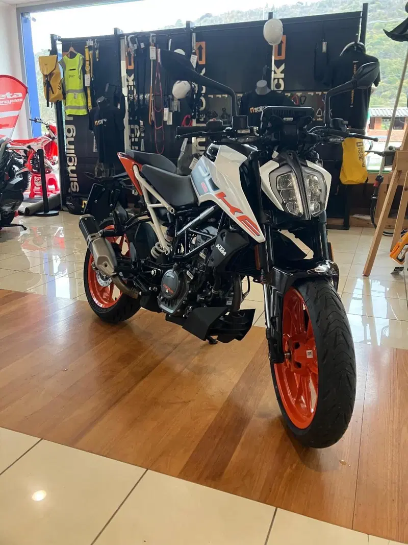 KTM 125 Duke (2024 - 25) (4)