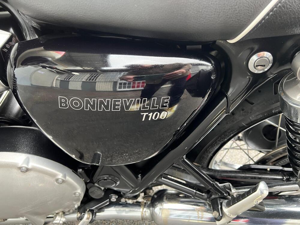 Triumph Bonneville T100 (2008 - 16) (4)