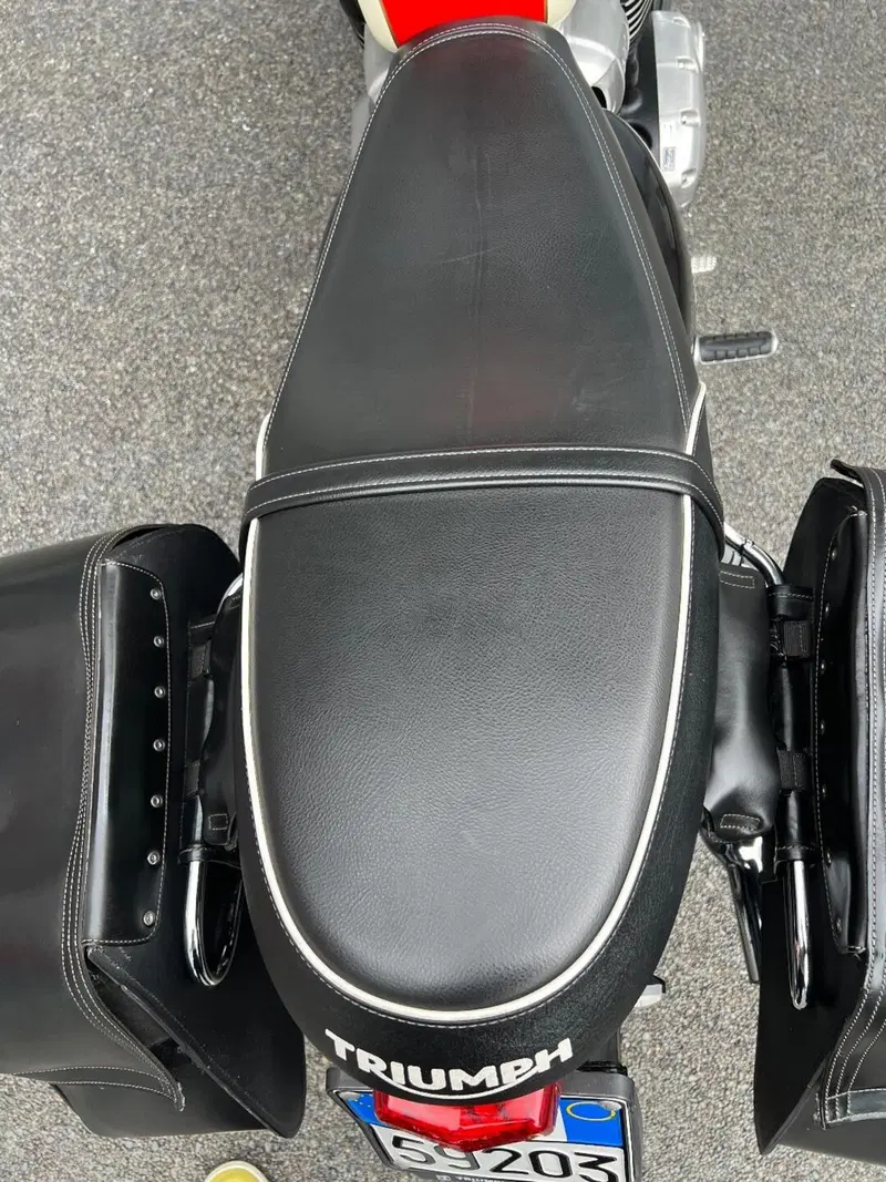 Triumph Bonneville T100 (2008 - 16) (7)