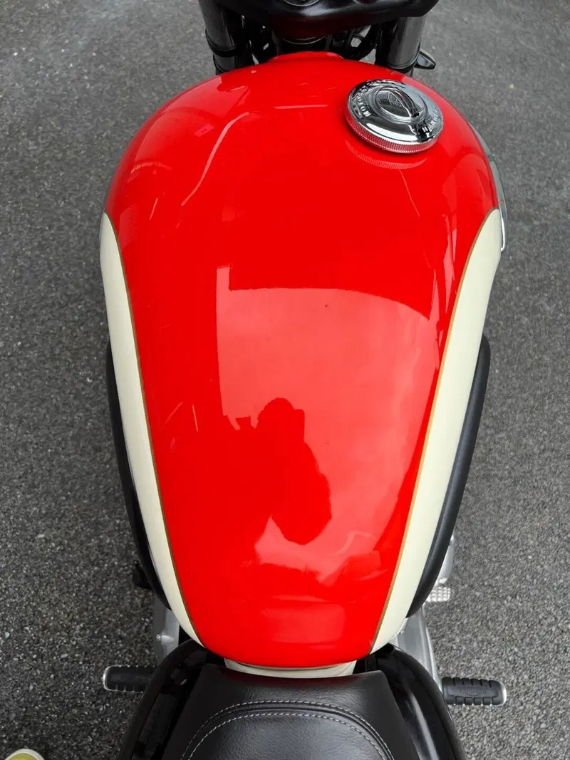 Triumph Bonneville T100 (2008 - 16) (5)
