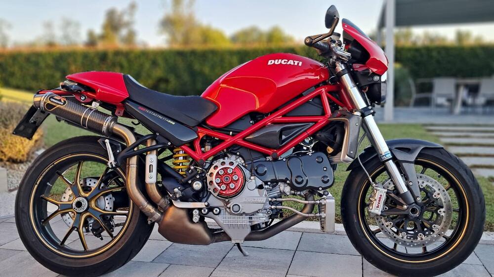 Ducati Monster S4R Testastretta (2)