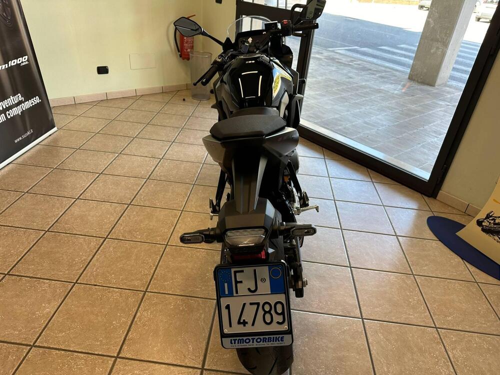 Suzuki GSX-8R (2024 - 25) (4)