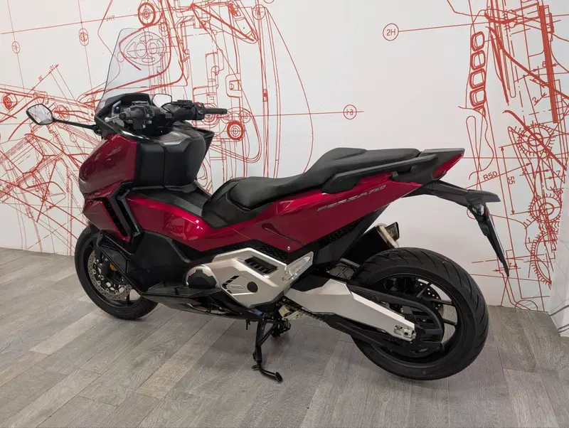 Honda Forza 750 DCT (2021 - 24) (8)