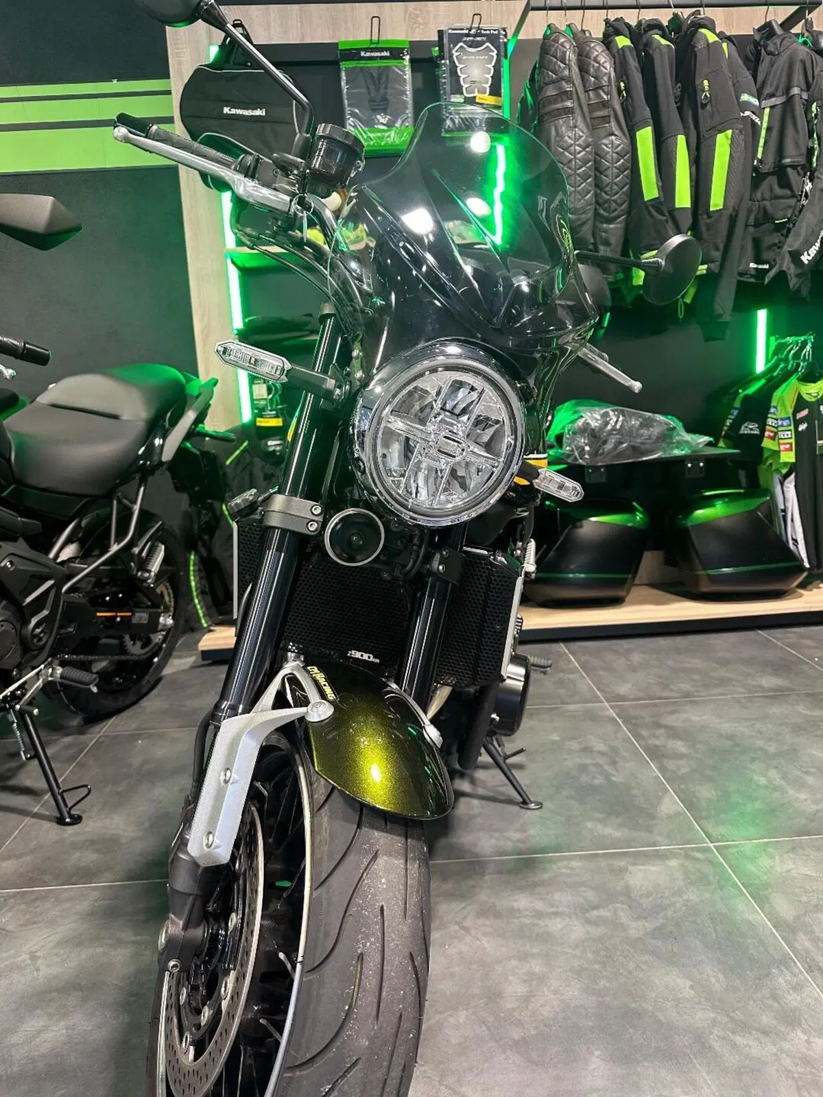 Kawasaki Z 900 RS (2018 - 20) (8)