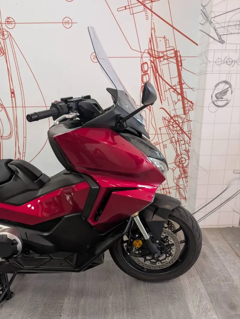 Honda Forza 750 DCT (2021 - 24) (15)