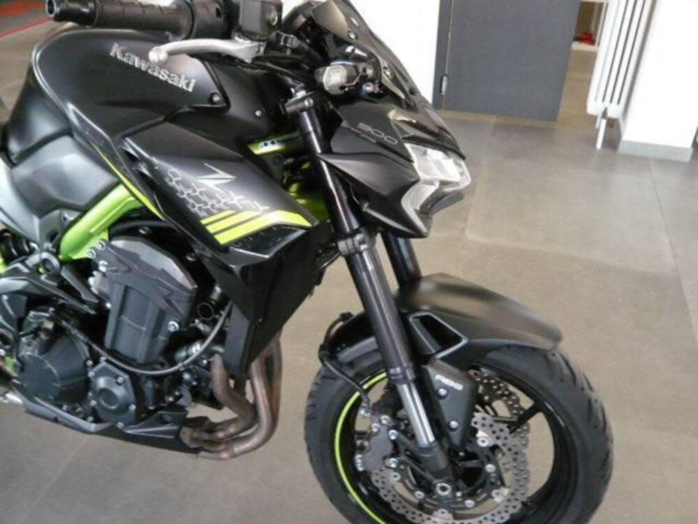Kawasaki Z 900 Performance (2021 - 24) (2)