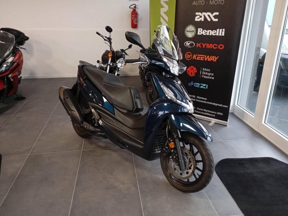 Kymco Agility 300i (2021 - 25) (4)