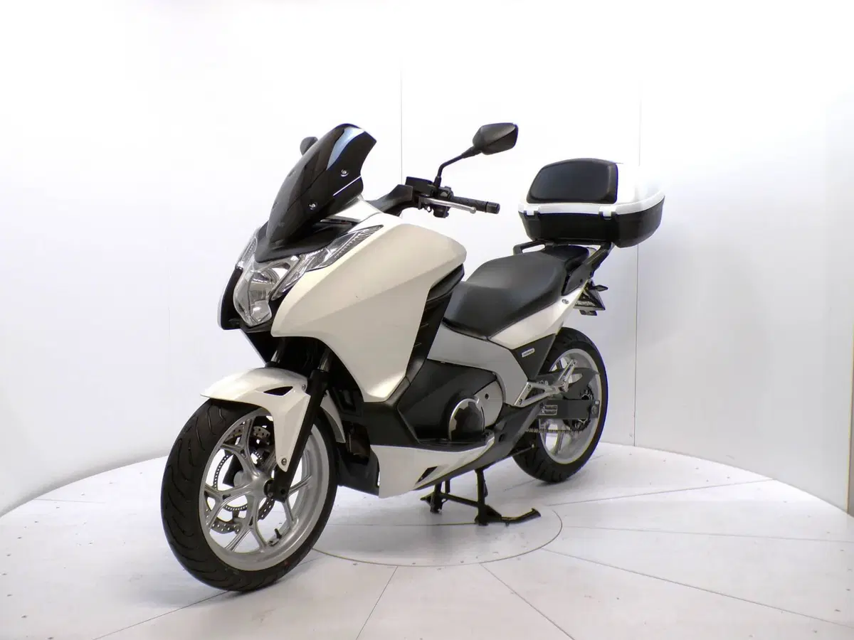 Honda Integra 700 (2011 - 13) (3)
