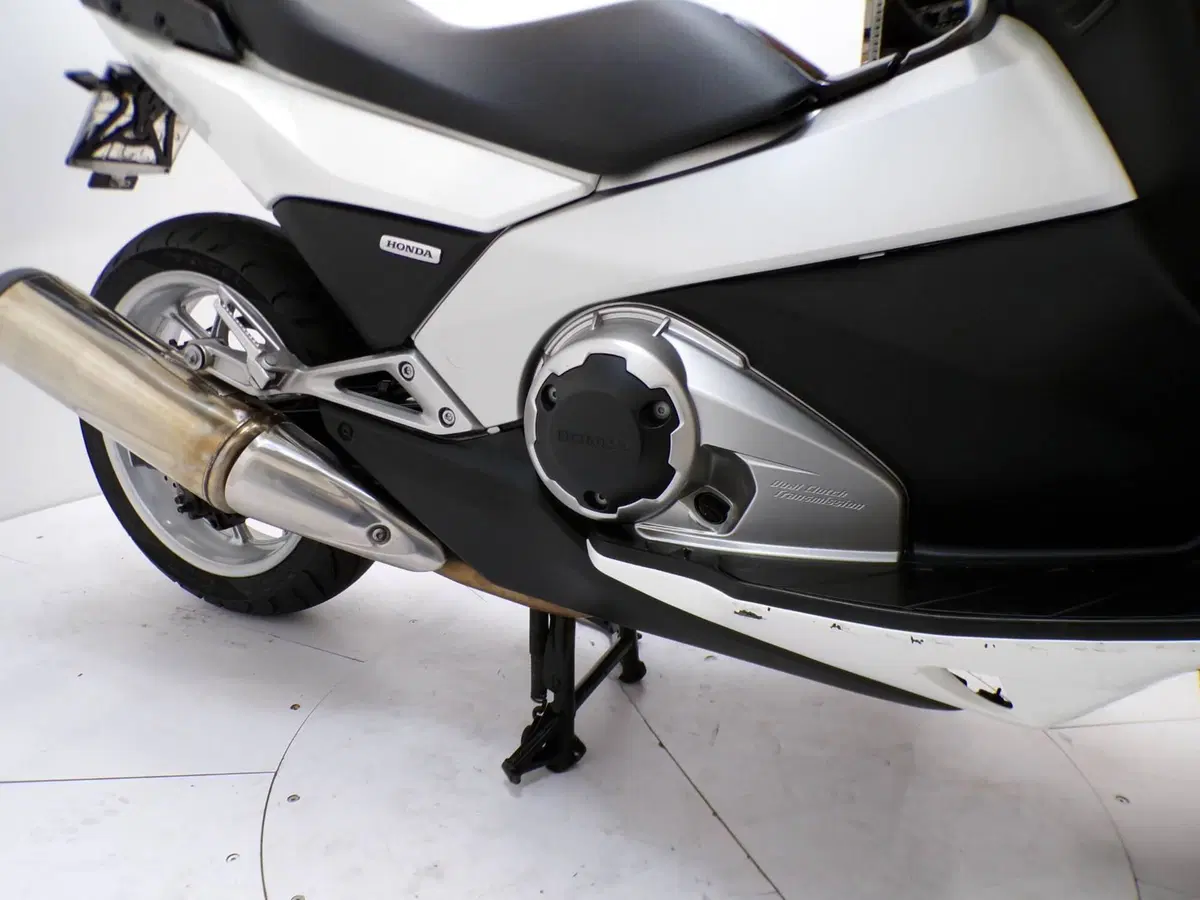 Honda Integra 700 (2011 - 13) (12)