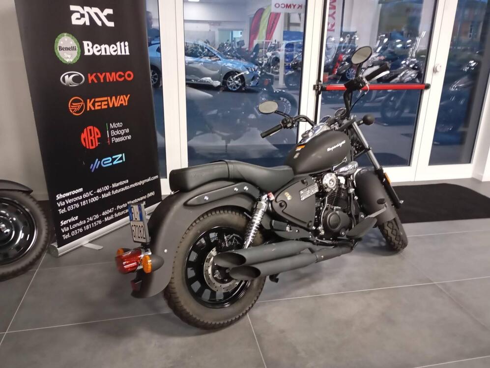 Keeway Motor Superlight 125 (2021 - 25) (2)