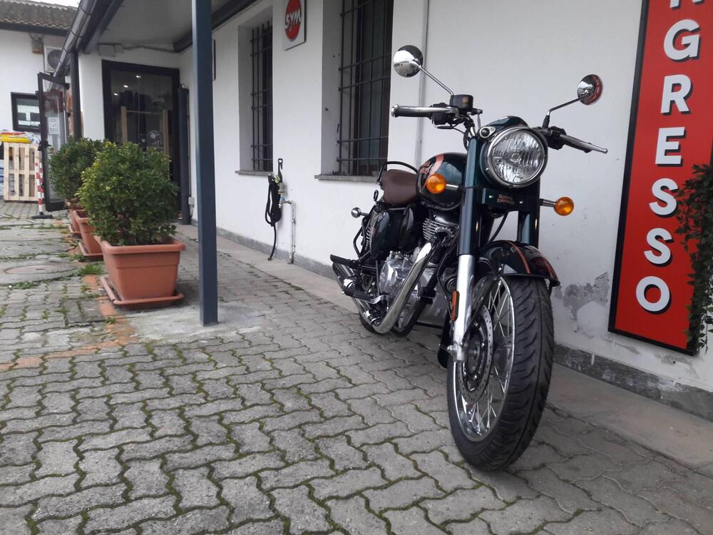 Royal Enfield Classic 350 (2021 - 25) (4)