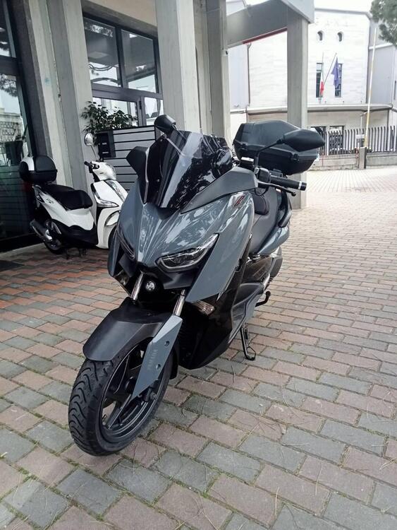 Yamaha X-Max 300 Tech Max (2021 - 24) (3)