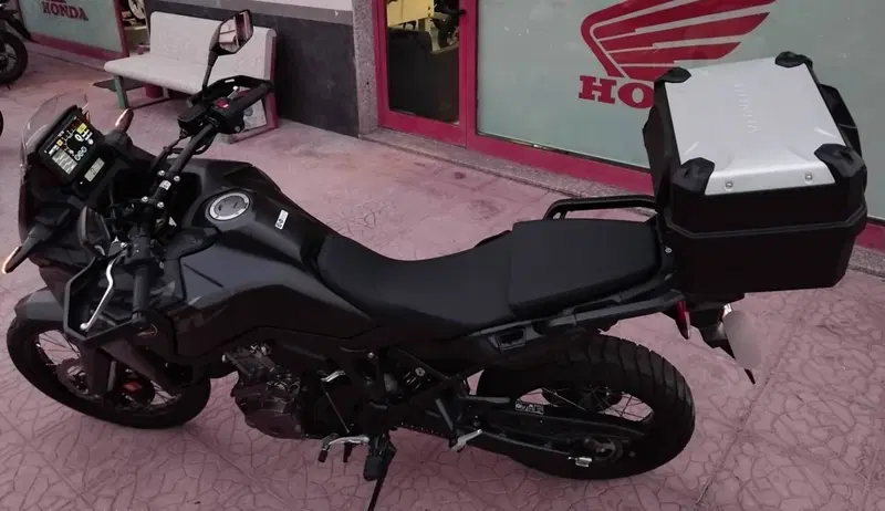 Honda Africa Twin CRF 1100L (2022 - 23) (4)