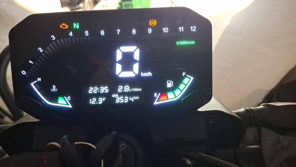 Voge Brivido 125R (2023 - 25) (3)