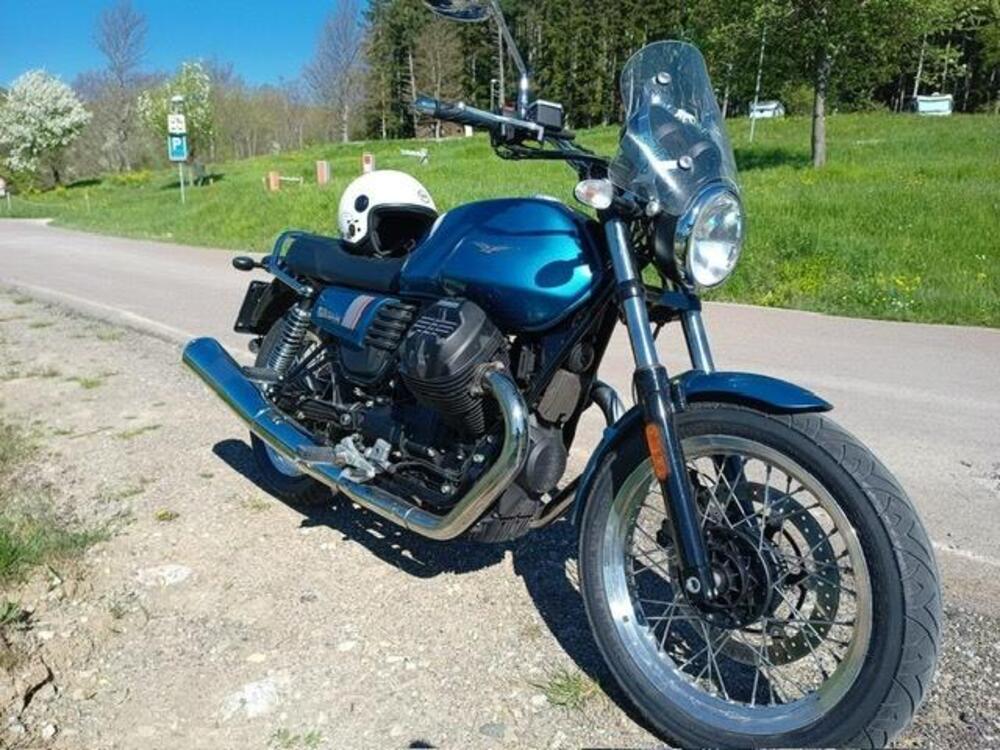 Moto Guzzi V7 III Special (2017 - 20) (5)