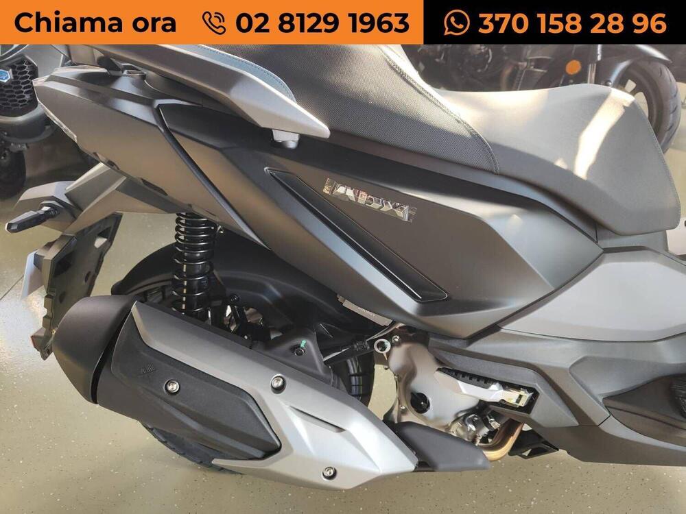 Sym ADX 300 (2024 - 25) (3)