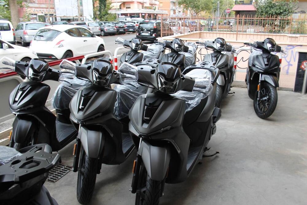 Voge Sfida SR16 125 (2025) (2)