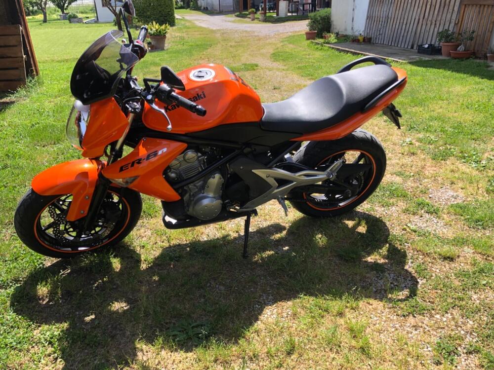 Kawasaki ER-6N (2005 - 08) (2)