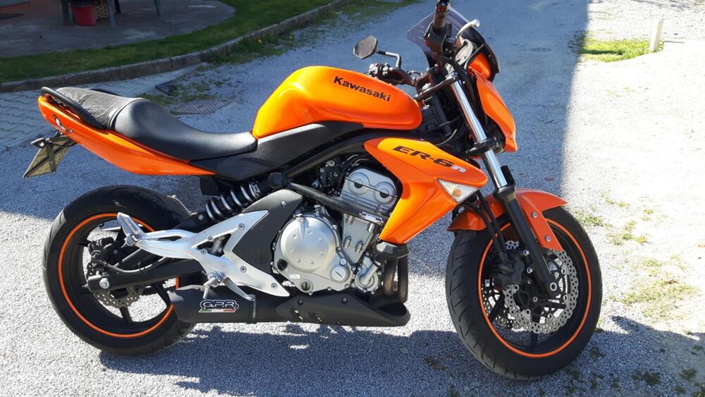 Kawasaki ER-6N (2005 - 08) (4)