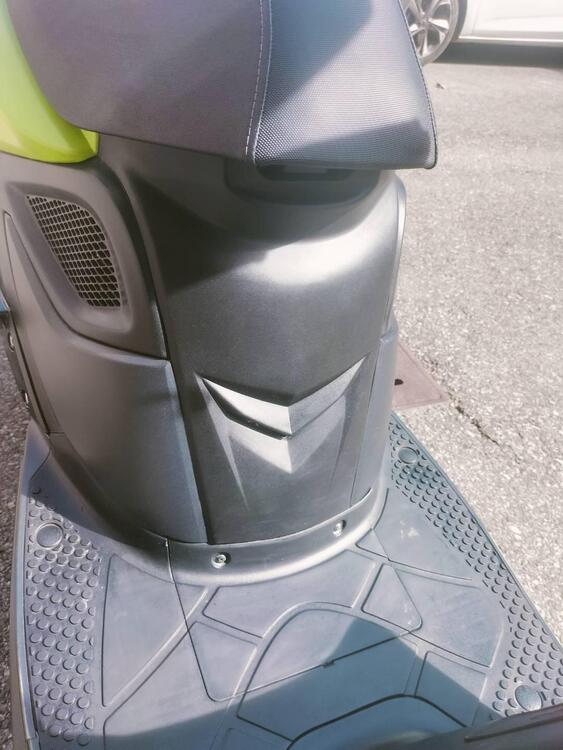 Kymco Super 8 50 R (2022 - 25) (4)