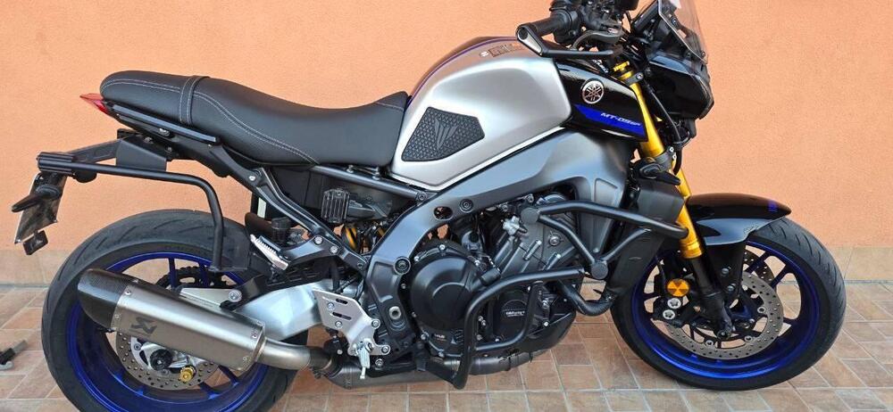 Yamaha MT-09 SP (2021 - 23) (2)