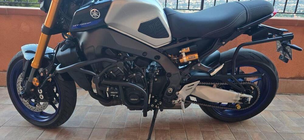 Yamaha MT-09 SP (2021 - 23) (3)