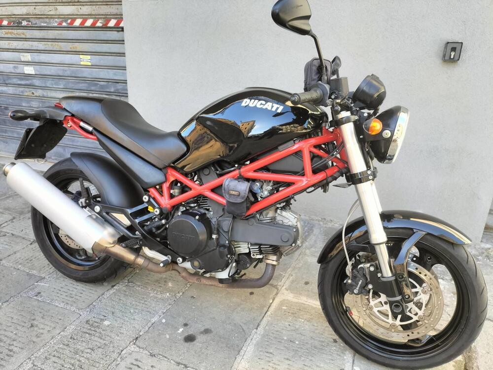 Ducati Monster 695 (2006 - 08) (2)