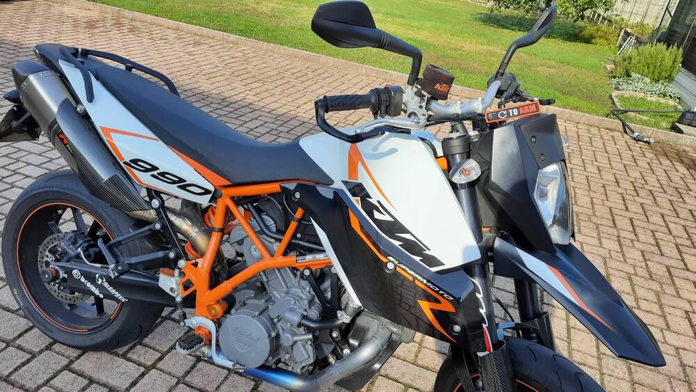 KTM 990 Supermoto R (2009 - 11) (2)