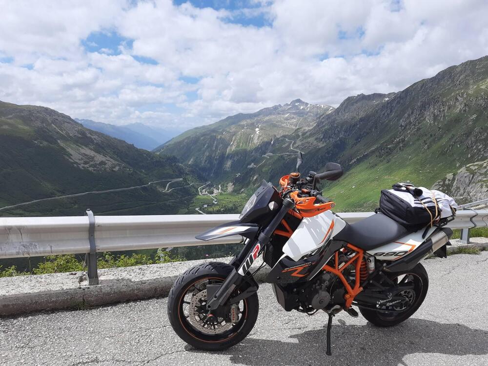 KTM 990 Supermoto R (2009 - 11) (5)