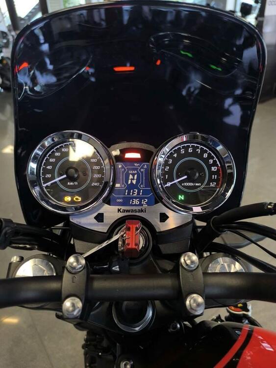 Kawasaki Z 650 RS 50th Anniversary (2022) (4)