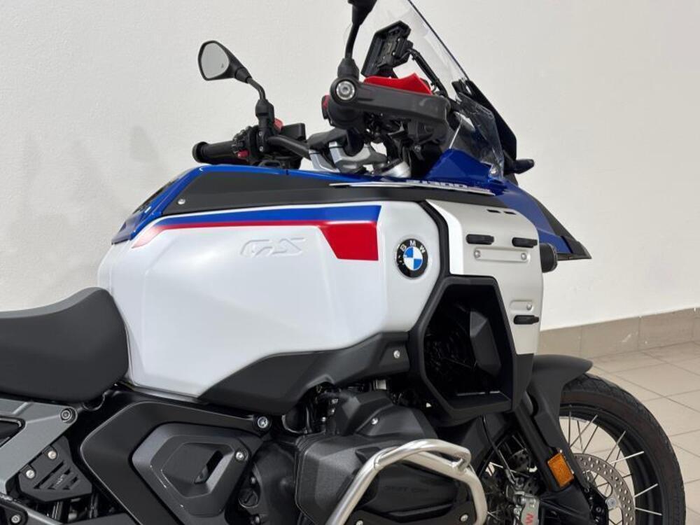 Bmw R 1300 GS Adventure Trophy (2025) (2)
