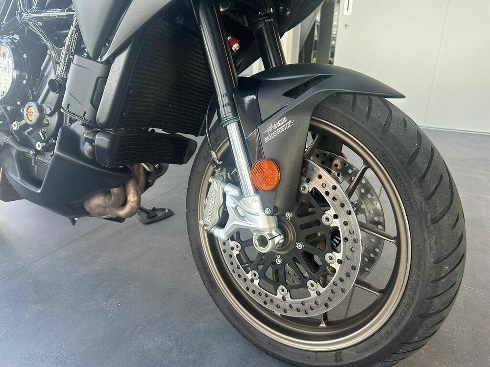 MV Agusta Turismo Veloce 800 Lusso (2021 - 23) (4)