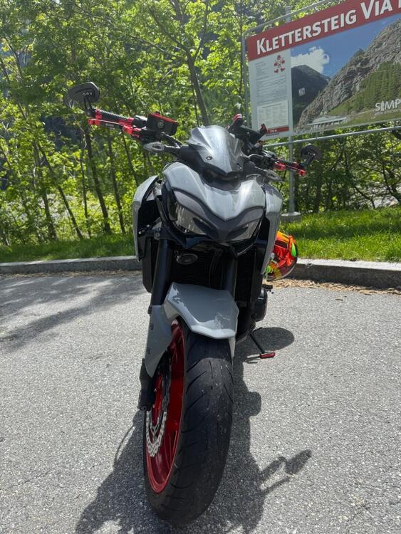 Kawasaki Z 900 (2017 - 18) (4)