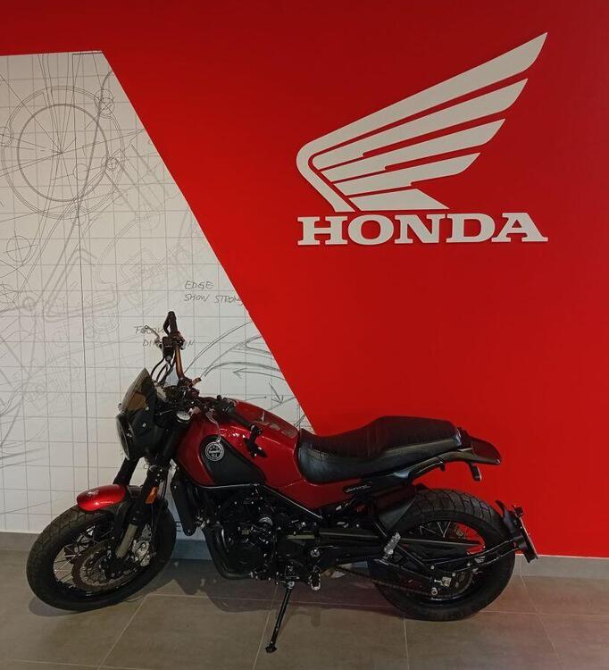 Benelli Leoncino 500 (2021 - 25) (2)